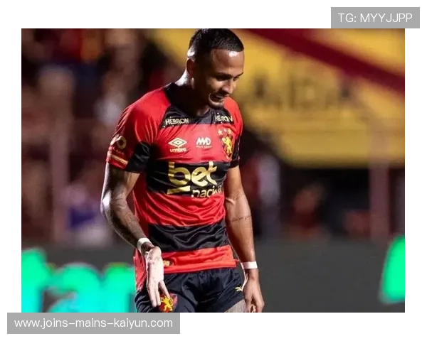 大手笔转会频现,中超资金流入引市场再起波澜 大手笔转会频现,中超资金流入引市场再起波澜